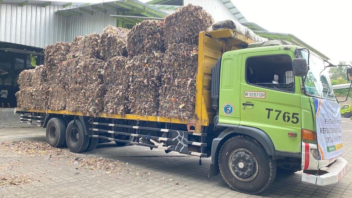 TPS 3R Banyuwangi Berdayakan Sampah Plastik Menjadi Bahan Bakar Hijau
