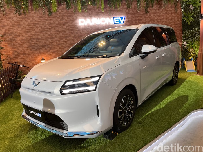 **Darion Jadi Serangan Balik Wuling ke Kompetitor? Wuling Darion EV dan PHEV Siap Gebrak Pasar Elektrifikasi**