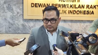 Komisi II DPR: Bayar Kepala Daerah dengan PAD untuk Cegah Korupsi!