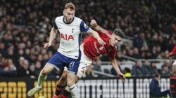 “MU Lagi Oke, tapi Rekornya Memble Lawan Tottenham: Kekalahan Menyakitkan di Anfield”