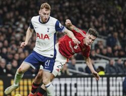 “MU Lagi Oke, tapi Rekornya Memble Lawan Tottenham: Kekalahan Menyakitkan di Anfield”