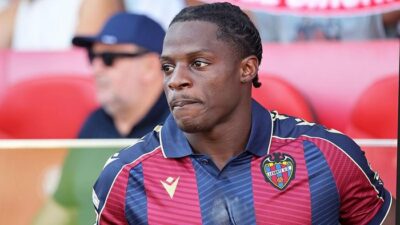 Barcelona Siap Goyang Transfer dengan Rekrutan Lewandowski