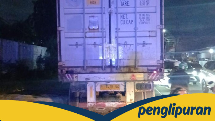 Bocah 3 Tahun Tewas Terlindas Truk Saat Nyeberang Jalan di Tangsel, tragedi yang menghantam keluarga