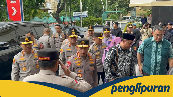 Kapolri Sigit Prabowo Sambangi RS Islam Cempaka Putih, Jenguk Korban Ledakan SMAN 72 Jakarta