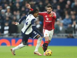 “Tottenham Atas MU: Prediksi Mengejutkan, Setan Merah Tidak Favorit!”
