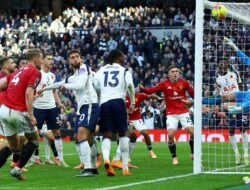 “De Ligt: MU Perlu Lebih dari Hasil Imbang untuk Tetap di Puncak”