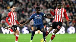 Konfrontasi Mengejutkan: Babak I Arsenal Tertinggal 0-1 dari Sunderland!