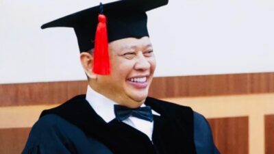 **Soeharto dan Legasi yang Mencuat: Tantangan Generasi Indonesia dalam Era Society 5.0**