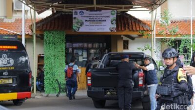 “Terduga Pelaku Ledakan SMAN 72 Jakarta Dipindah ke RS Polri, Apakah Ada Penyelundupan Fakta?”