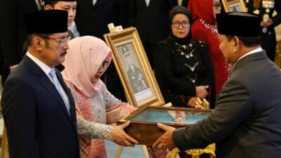 Media Asing Sorot Keputusan Kontroversial Gelar Pahlawan Soeharto