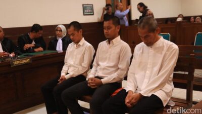 3 ‘Mas-Mas Pelayaran’ Dituntut 1 Tahun Bui dalam Kasus Aniaya Pacar Ojol Sleman