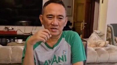 **Andi Arief Setuju Soeharto Pahlawan karena Partai: Sebagai Pribadi, Tidak!**