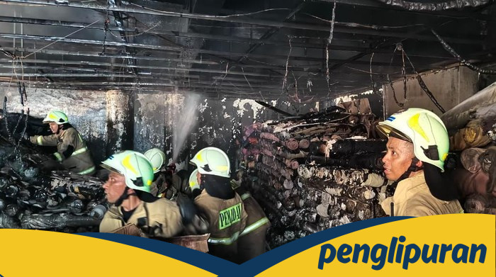 Kebakaran Meneror Fatmawati, Ruko Tekstil Terancam, Pemadaman Belum Tuntas Setelah 3 Jam!