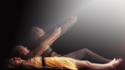 “Pengakuan Wanita AS ‘Mati Suri’ 2 Kali, Sebut Sempat Melihat Ini: Insight Menarik Tentang Pengalaman Mendekati Kematian”