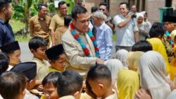 Legislator Gerindra Tinjau Penyaluran MBG di Kampar Riau, Saksikan Kebahagiaan Anak-Anak Sekolah