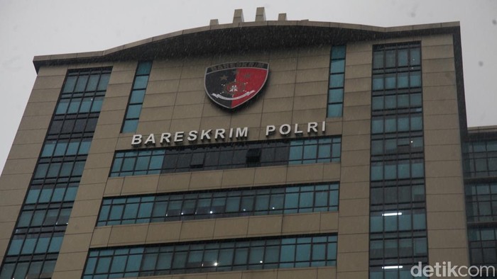 Adik JK Tanpa Alasan Jelas, PLTU Skandal Tunda Penyidikan