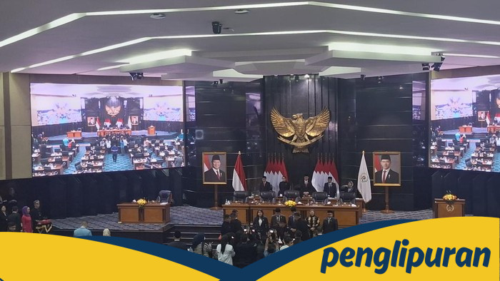 **Panas Rapat Paripurna DPRD DKI, Anggota Walk Out Protes Pemotongan Subsidi Rp300 Miliar**