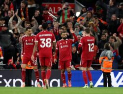 Liverpool Bertahan, Andy Robertson: Pertengahan Musim Belum Sampai