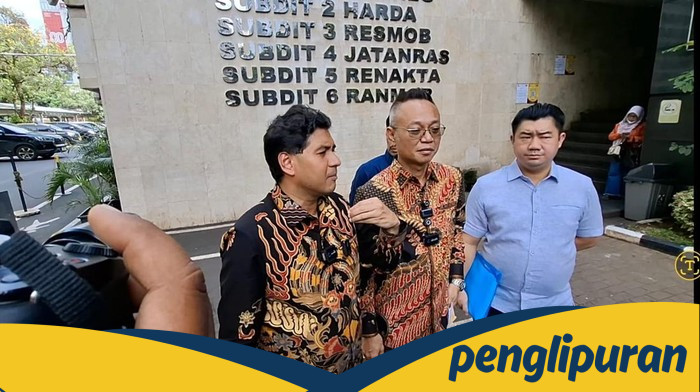 Roy Suryo dkk Dituntut Pelapor, Ijazah Jokowi Jadi Kasus yang Mendebarkan