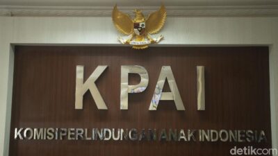 KPAI Nilai Aksi Gus Elham Cium Anak di Panggung Langgar Undang-undang: Skandal atau Tradisi?