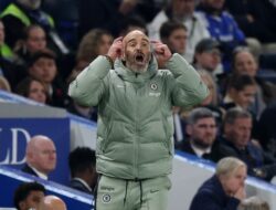 **Enzo Maresca: Chelsea Menuju Keuntungan di Papan Atas Liga Inggris**