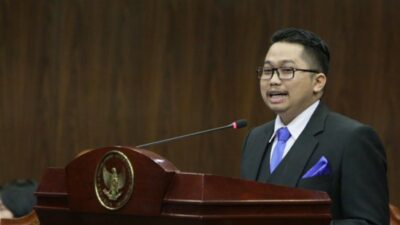 “Pakar Hukum: Penugasan Polisi di Luar Institusi, Legal atau Tidak?”