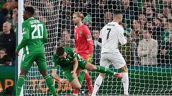 **Ronaldo Terima Kartu Merah dalam Pertemuan Sengit dengan Irlandia**