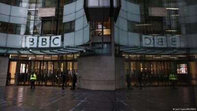 **BBC Minta Maaf atas Suntingan ‘Sesat’ Pidato Trump, Tapi Menolak Gugatan**