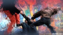 Viral Pengantar Jenazah di Samarinda: Rombongan Melawan Arus dan Pukuli Pemotor