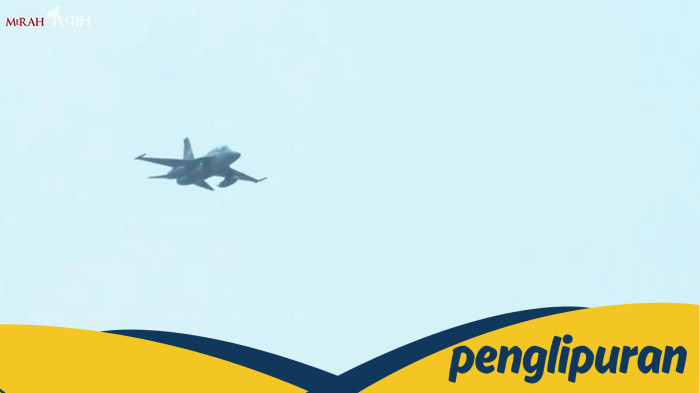 **F-16 TNI AU Kawal Raja Yordania Abdullah II Dalam Kunjungan ke Indonesia**