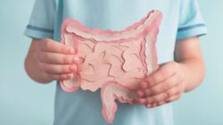 “Makanan Ini Jadi Musuh Tersembunyi, Picu Kanker Usus Besar di Usia Muda”