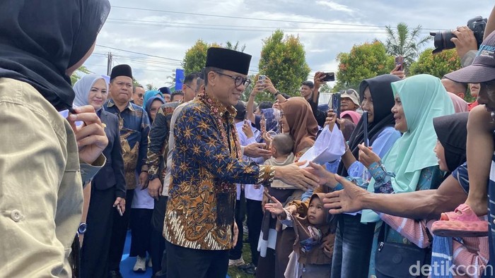 Mendes Yandri: Desa Tertinggal, Mimpi Tanpa Listrik dan Jembatan