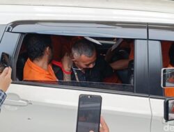 “Reka Ulang Kebacakan Bank Diculik: Pelat Mobil Dilakban, Momen yang Menggemparkan!”