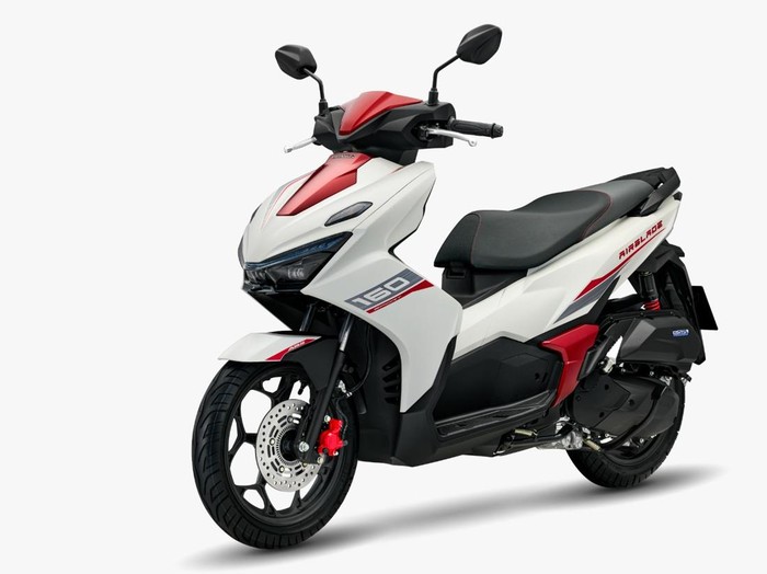 Honda Airblade 160: Lawan Seri Yamaha Aerox di Pasar Internasional