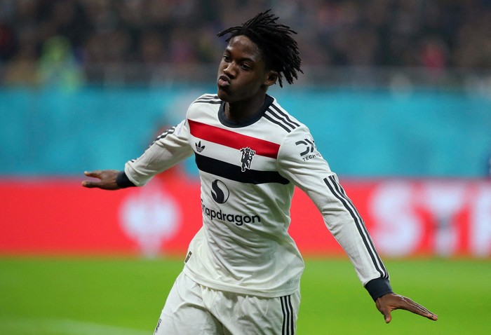 Kobbie Mainoo, Bintang Muda yang Mungkin Pecah Rekor Napoli Musim Ini!