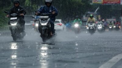 **”Potensi Hujan Lebat 18-24 November 2025: Siapakah yang Berisiko Saling Terjebak dalam Banjir?”**