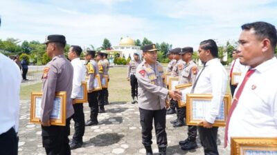 Kapolda Riau Pujian atas Ungkapan 30 Kg Sabu, Personel Polres Meranti Berprestasi!