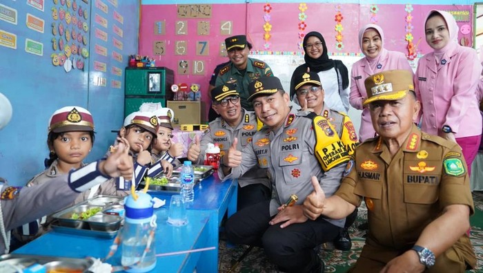 Bupati Asmar: SPPG Polres Meranti, Investasi Generasi Emas Sejati