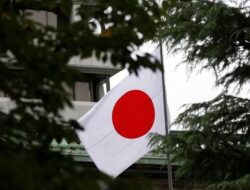 **Wanti-wanti Jepang ke Warga Buntut Tensi Tinggi dengan China**