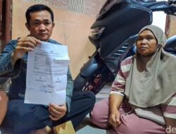 1. Ayah Pesepakbola Rizki, Dedi Solehudin, Ceritakan Penderitaan Anaknya di Tangan Oknum Penipu