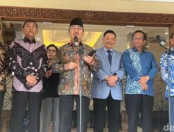 **Komisi Reformasi Polri Tolak Roy Suryo Cs Ikut Audiensi, Jimly Beri Penjelasan**