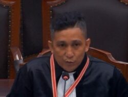 Firdaus Oiwobo Salah Sebut Nama Ketua MA Jadi Suhartoyo, Sidang MK Terganggu!