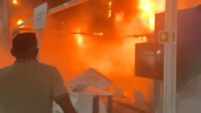 Krisis KTT COP30 Brasil: Evakuasi Darurat Delegasi Akibat Kebakaran Paviliun