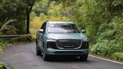 Lepas L8 vs Chery Tiggo 8 CSH: Platform Baru, Bedanya Apa?