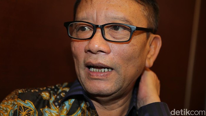 **Terkuak: Mantan Dirjen Pajak Ditahan Kejaksaan, Tersangka Korupsi Pajak 2016-2020**