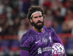 Liverpool Vs Nottingham: Allison Kembali, Wirtz Cuma Dari Pinggir