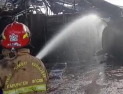 13 Jam Perjuangan, Kebakaran Gudang Oli Bekas di Bogor Akhirnya Padam