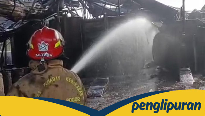 13 Jam Perjuangan, Kebakaran Gudang Oli Bekas di Bogor Akhirnya Padam