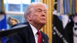 Trump: “Zelensky Harus Berdamai dengan Rusia atau…”,