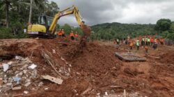 Kementerian PU Kerahkan 15 Alat Berat, Bantu Korban Longsor Cilacap